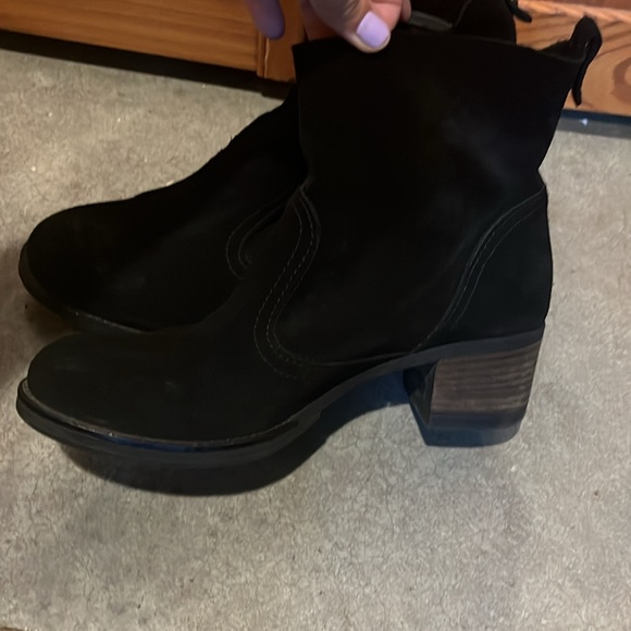 Italian leather boots, purchased in Florence, size 39 European (about 8-9) - Picture 2 of 5